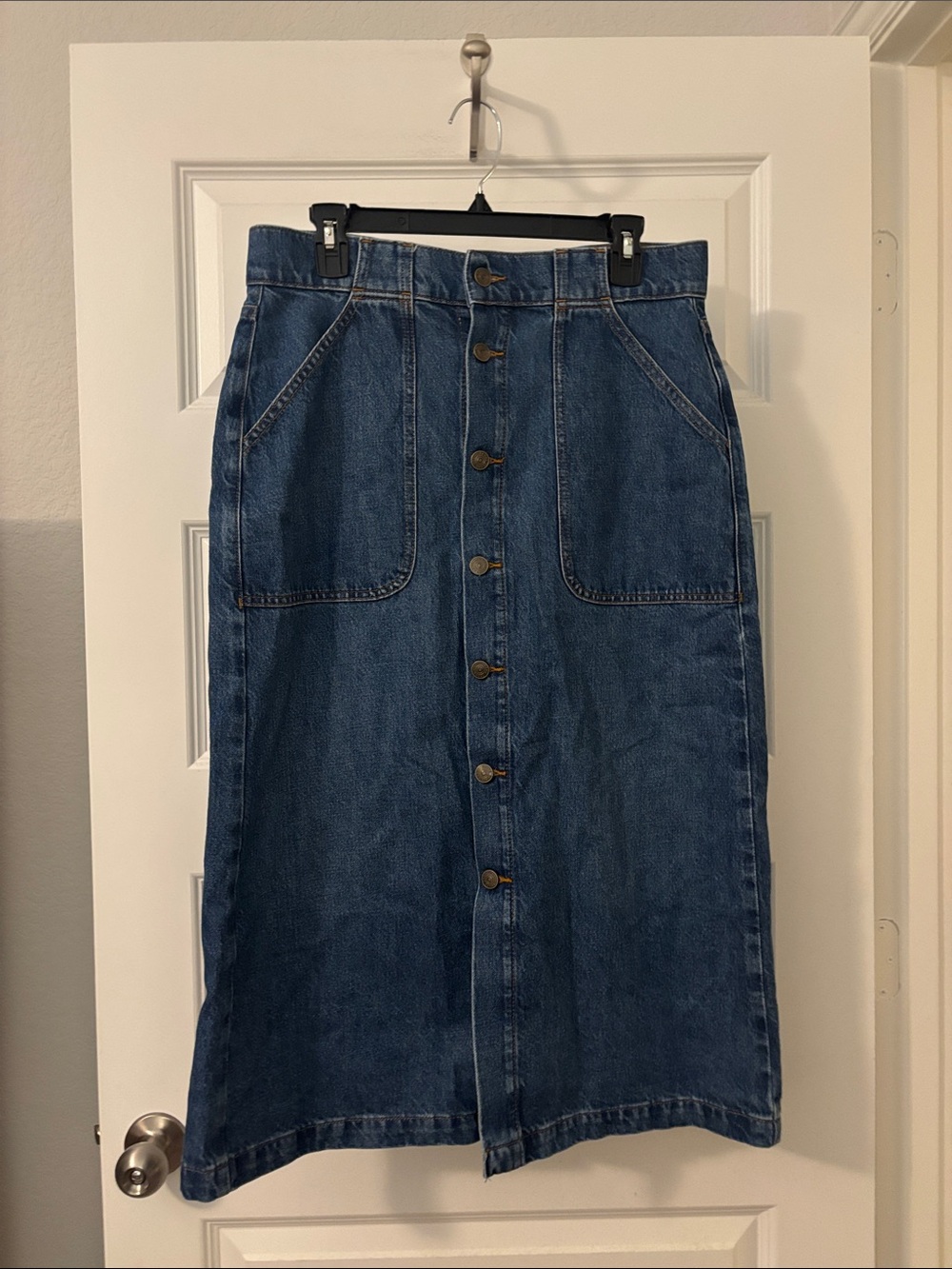 FRAME Modern Pocket Midi Skirt October SZ 29 Denim cotton casual medium wash